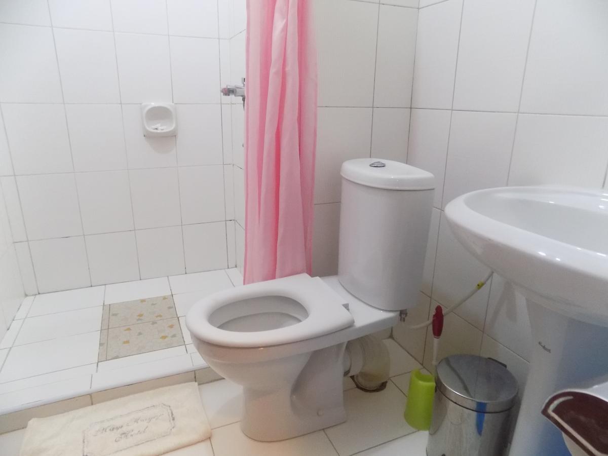 Kayegi Hotel Mbale Екстериор снимка