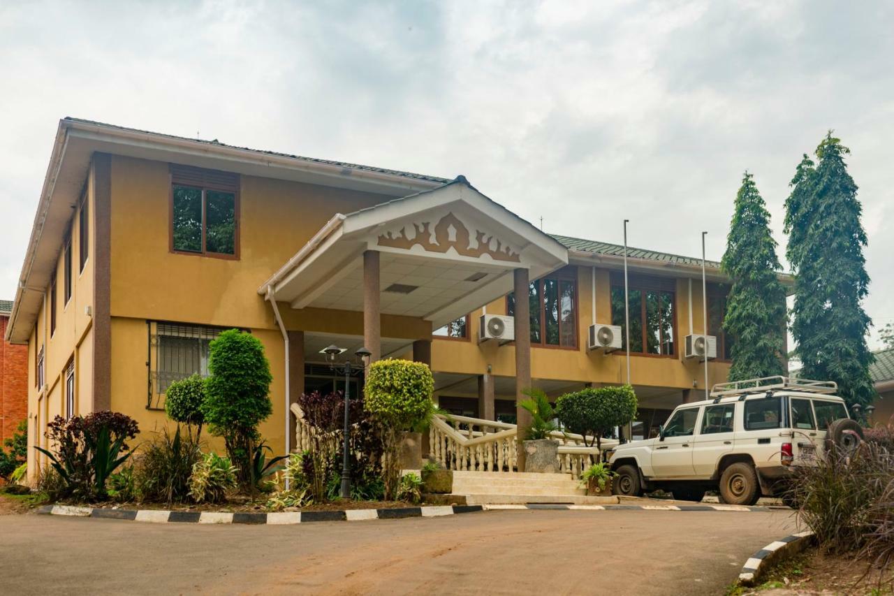 Kayegi Hotel Mbale Екстериор снимка