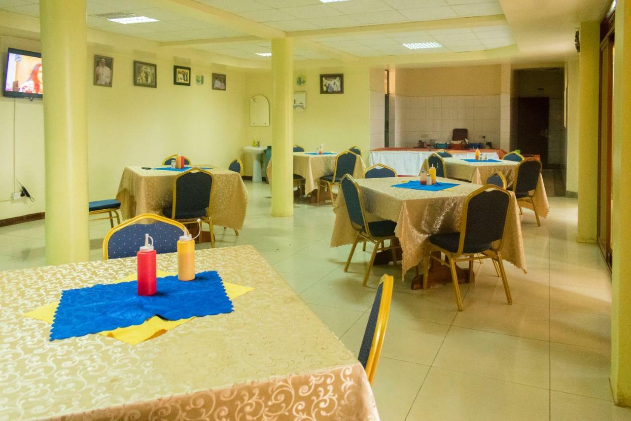 Kayegi Hotel Mbale Екстериор снимка